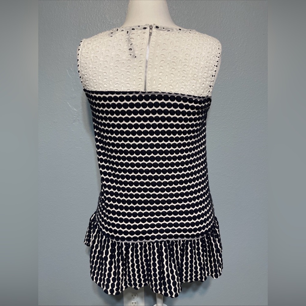 Black White Polka Dot Eyelet Lace Sleeveless Blouse Ruffle Hem Flowy Top Medium - Picture 3 of 12